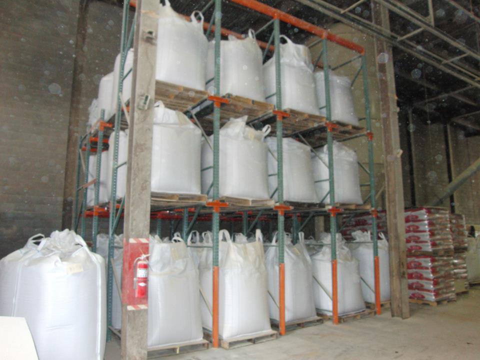 New warehouse pallet rack systems